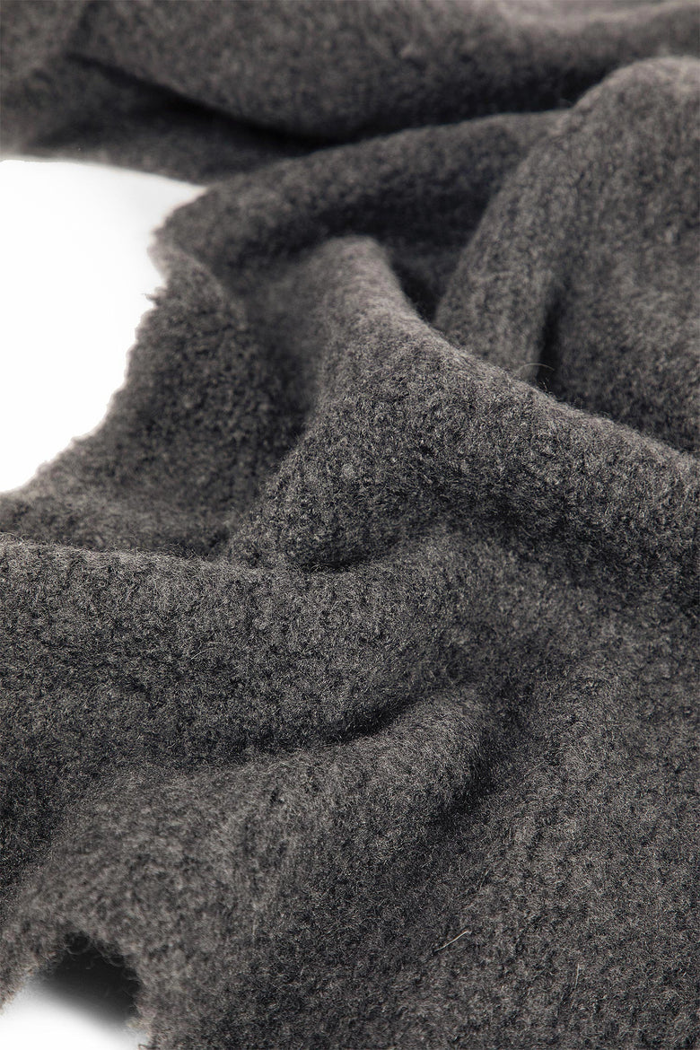 Luthgard Scarf