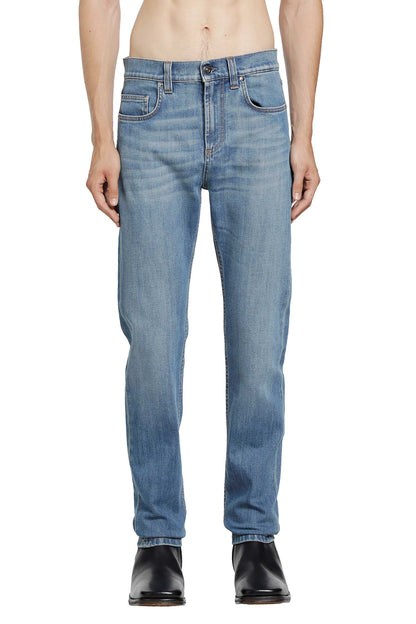 Tapered jeans