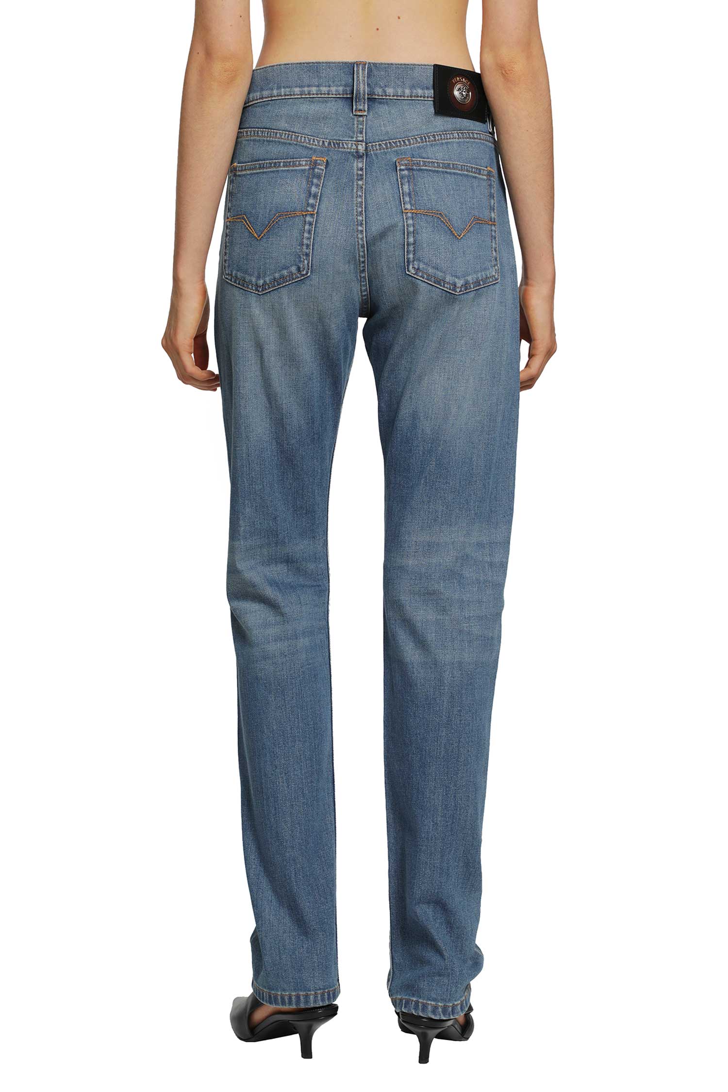Tapered jeans