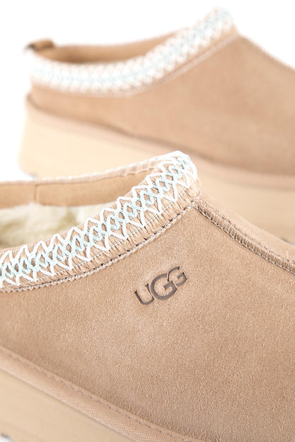 UGG WOMAN BEIGE SANDALS & SLIDES