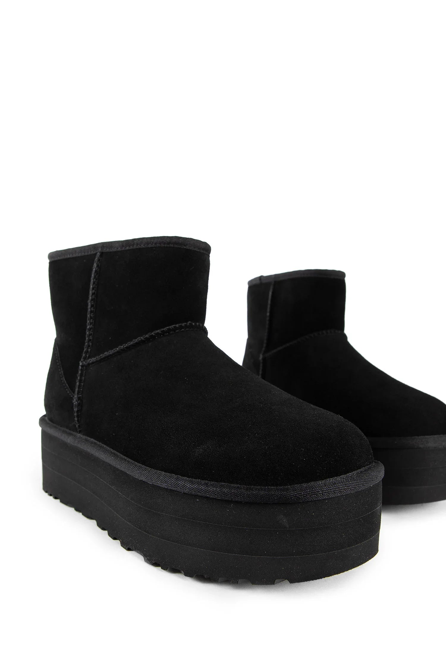 UGG WOMAN BLACK BOOTS - Antonioli.eu