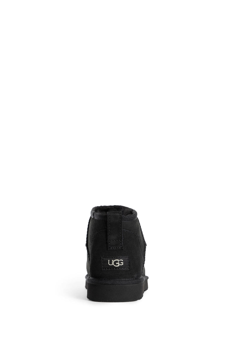 UGG MAN BLACK BOOTS