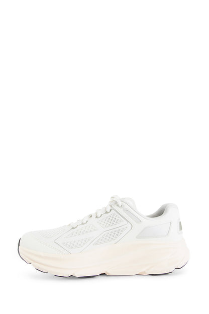 Clifton One9 Sneakers