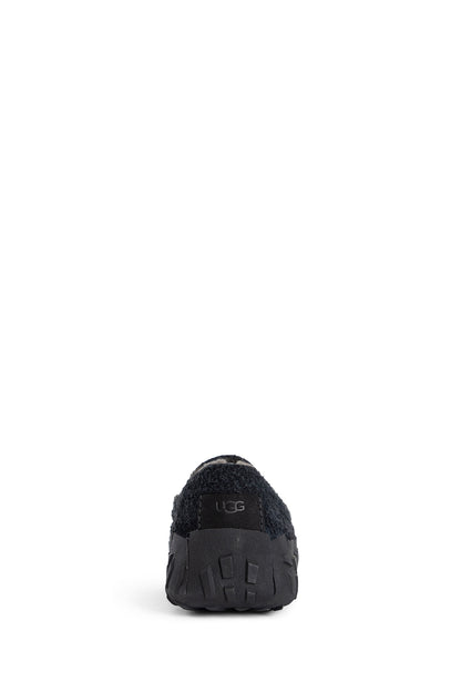 UGG MAN BLACK LOAFERS & FLATS