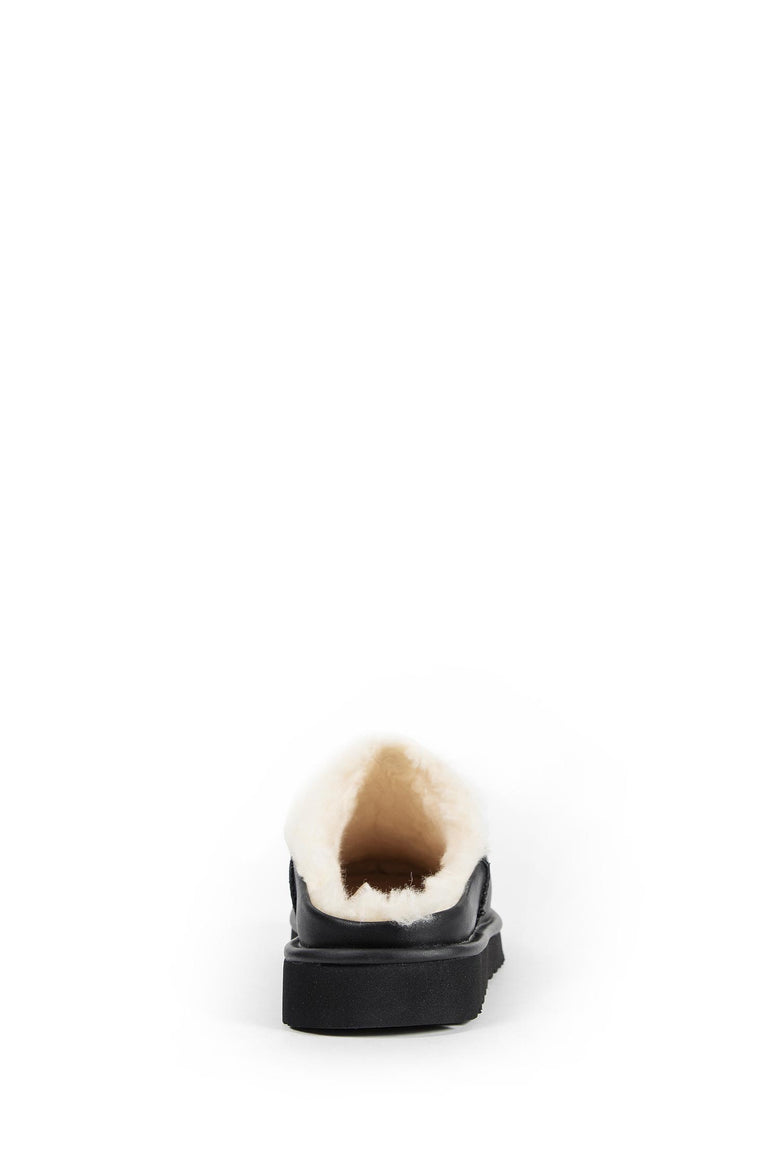 UGG MAN  SANDALS & SLIDES