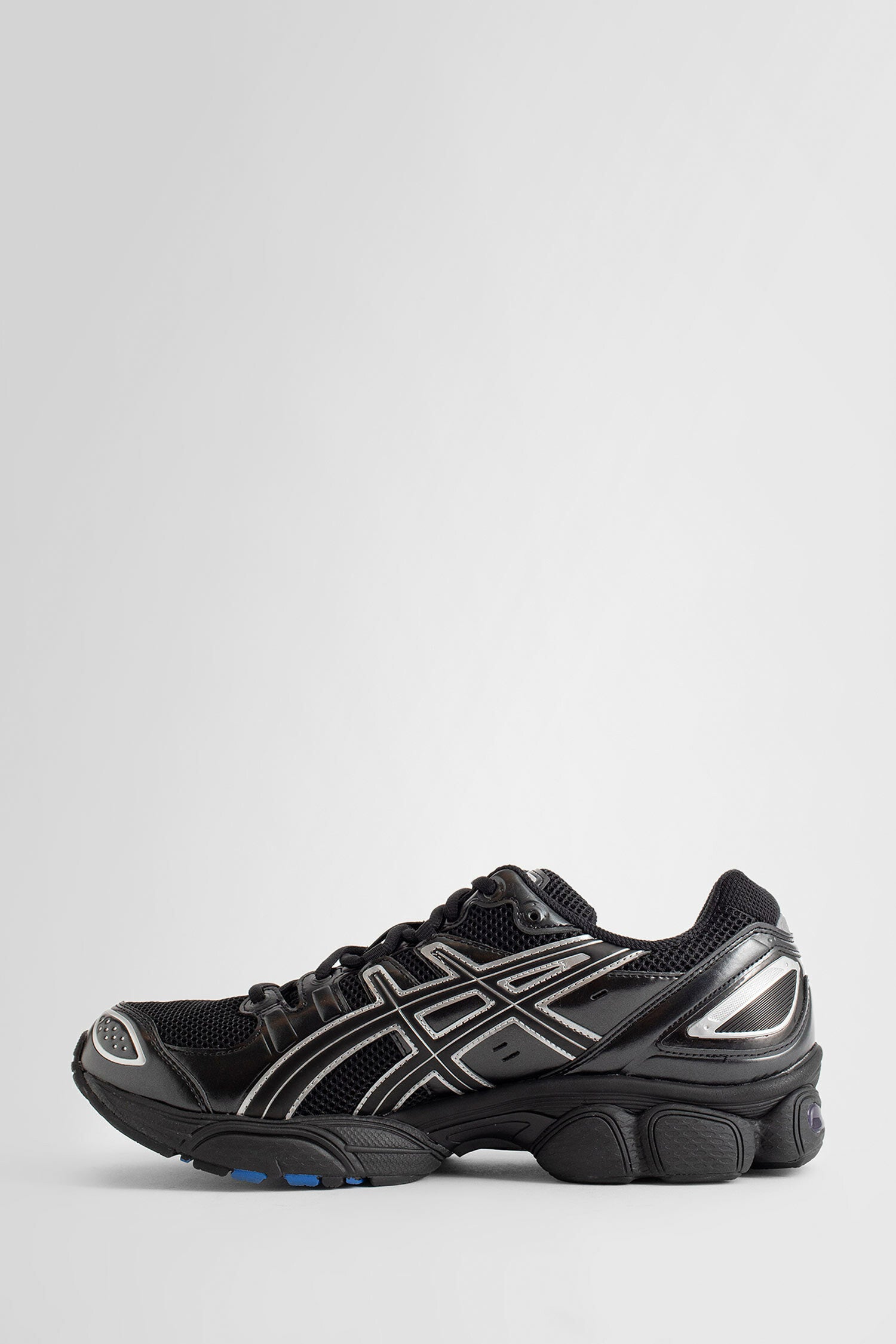 ASICS UNISEX BLACK SNEAKERS