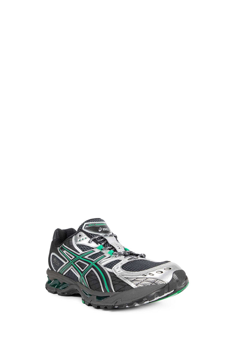 GEL-NIMBUS 10.1 Sneakers