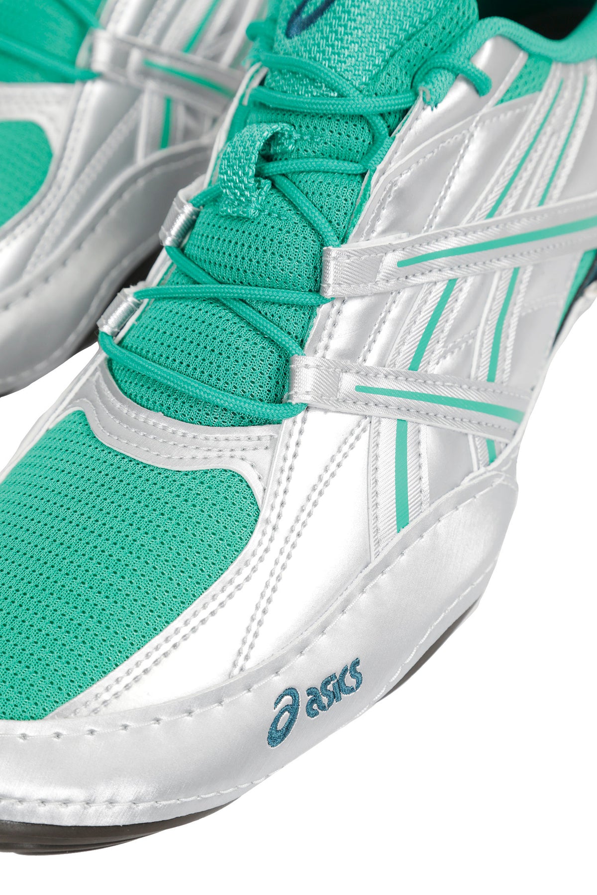 Hypersync Sneakers