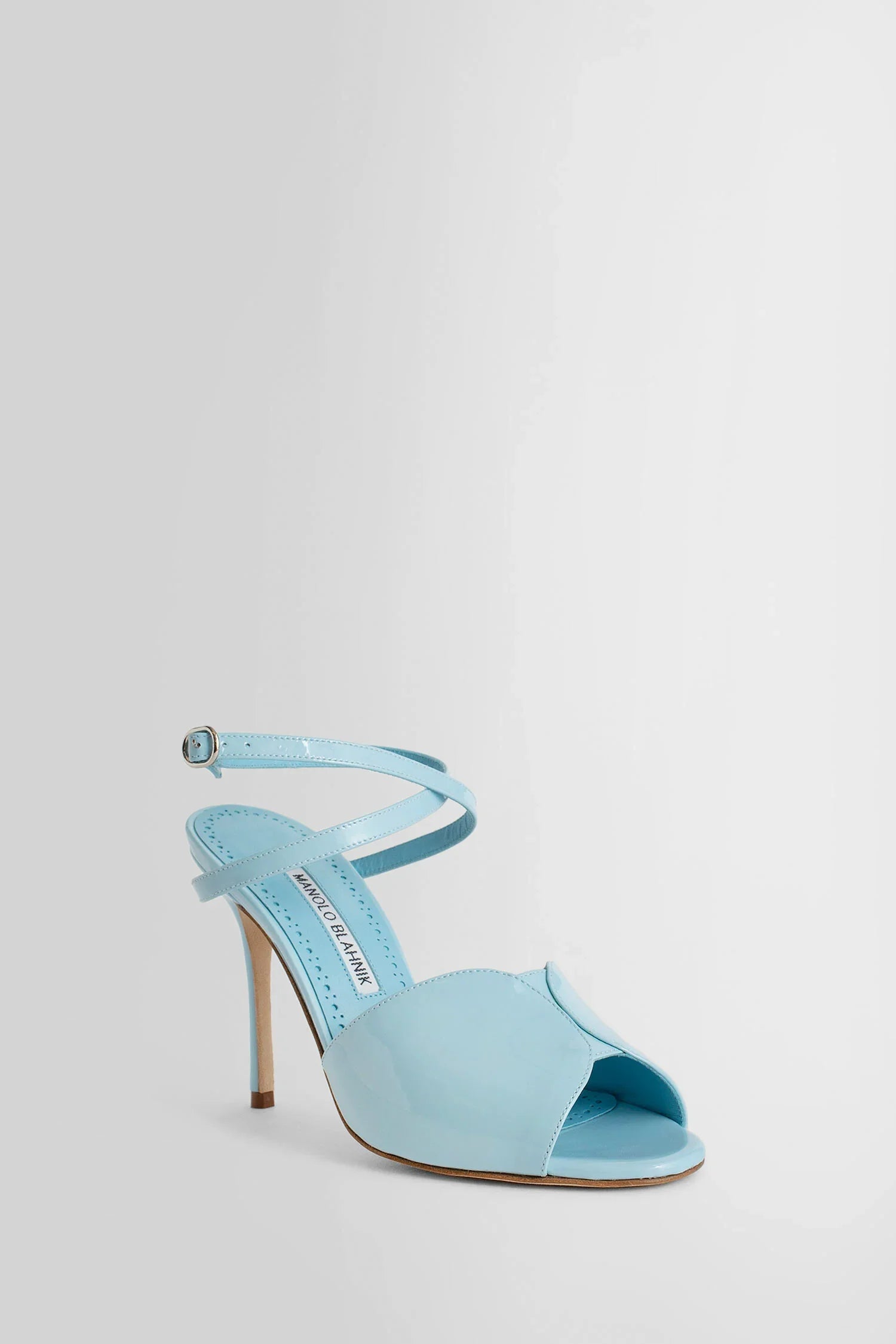 MANOLO BLAHNIK WOMAN BLUE SANDALS & SLIDES - Antonioli.eu