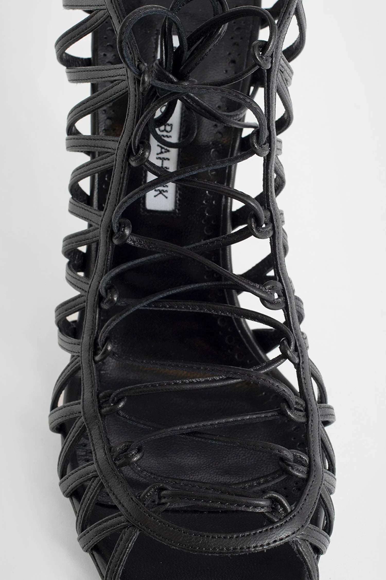 MANOLO BLAHNIK WOMAN BLACK SANDALS & SLIDES - Antonioli.eu