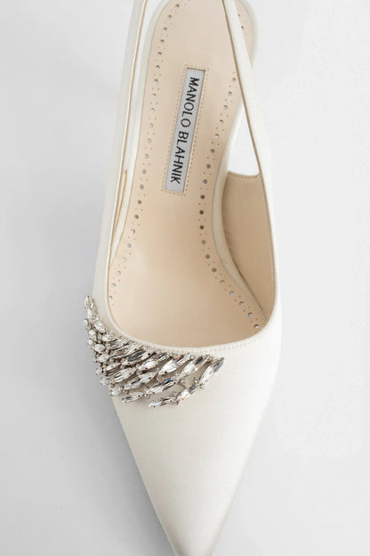 MANOLO BLAHNIK WOMAN OFF-WHITE PUMPS - Antonioli.eu