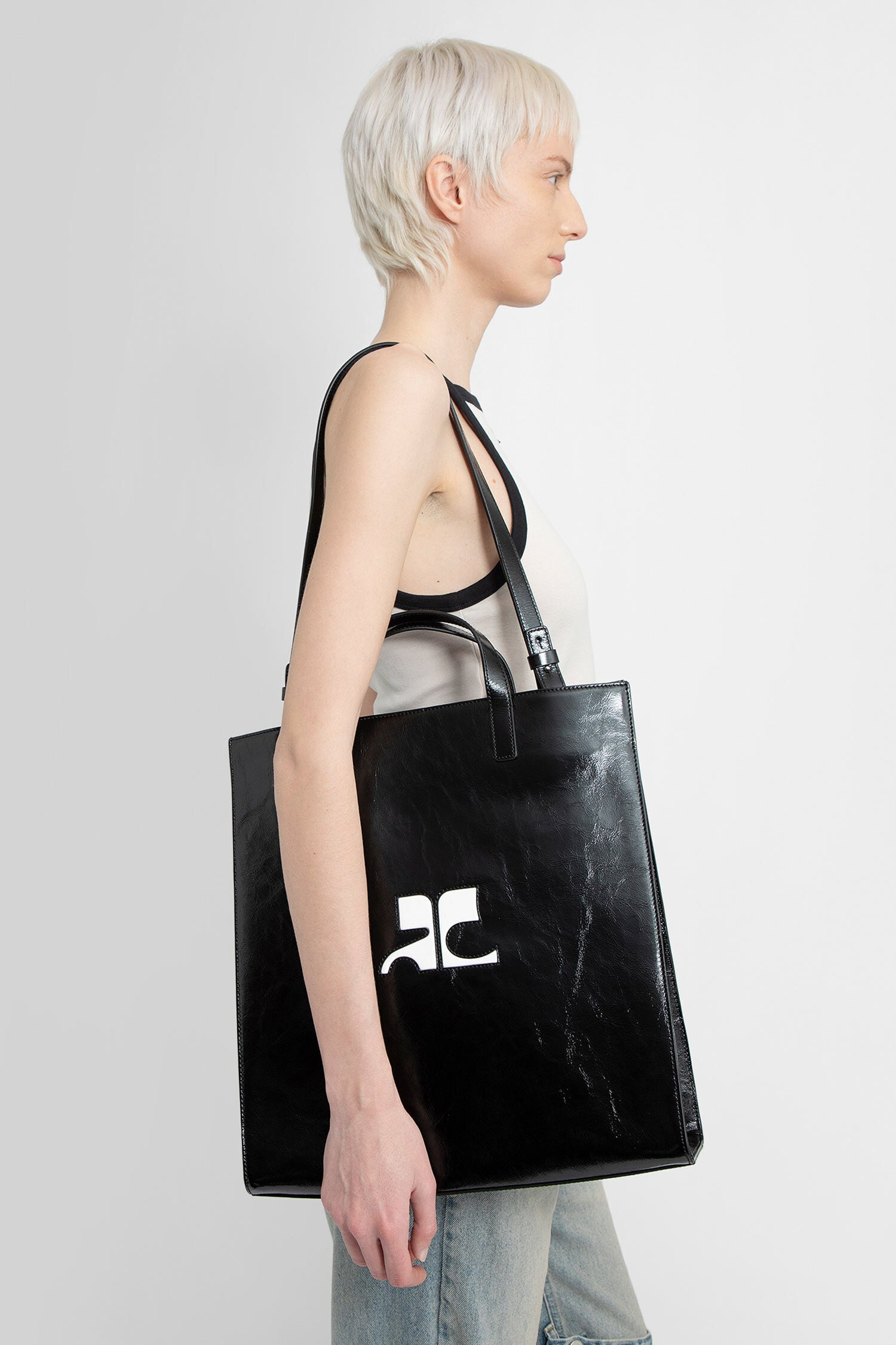 COURRÈGES WOMAN BLACK&WHITE TOTE BAGS