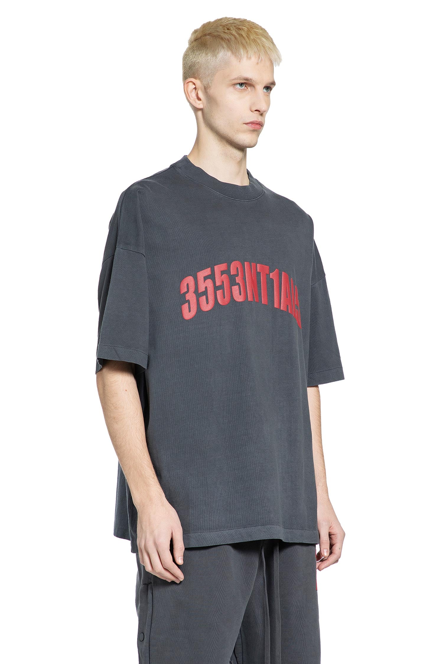 90's Short Seeve T-Shirt