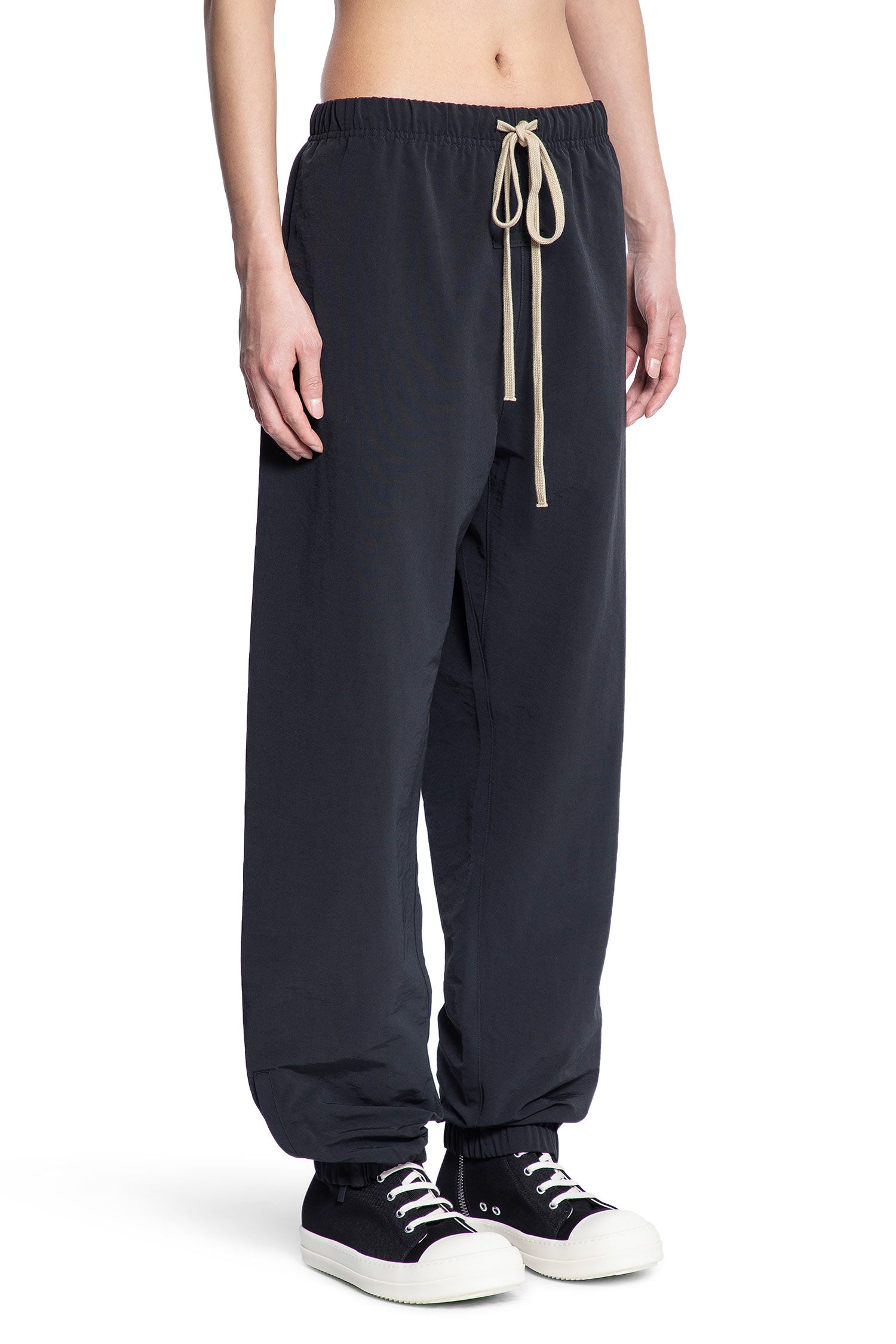 FEAR OF GOD MAN BLACK TROUSERS