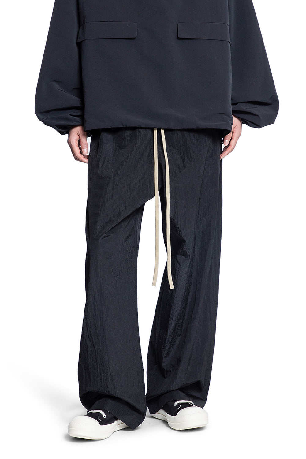 FEAR OF GOD MAN BLACK TROUSERS