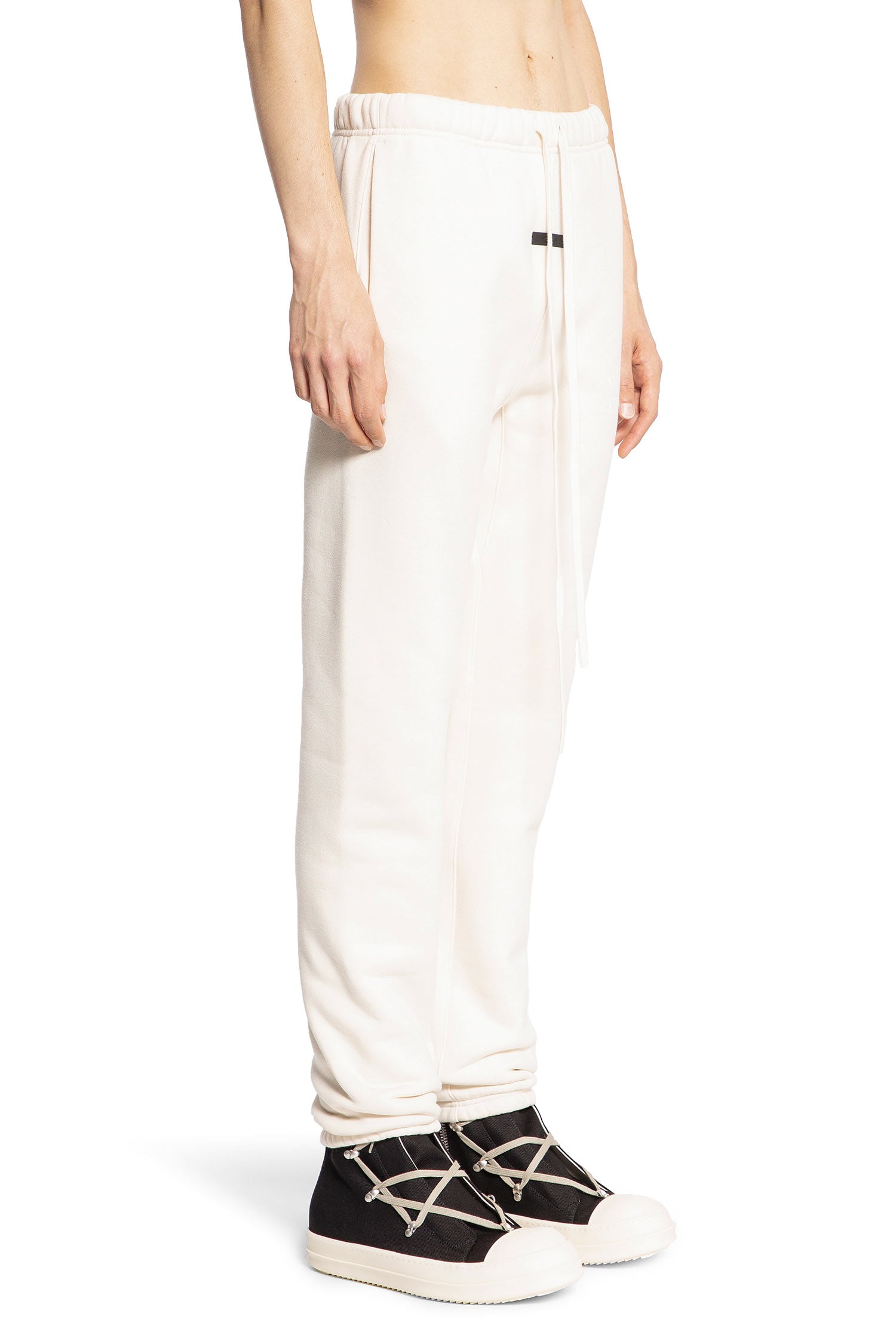 FEAR OF GOD MAN WHITE TROUSERS