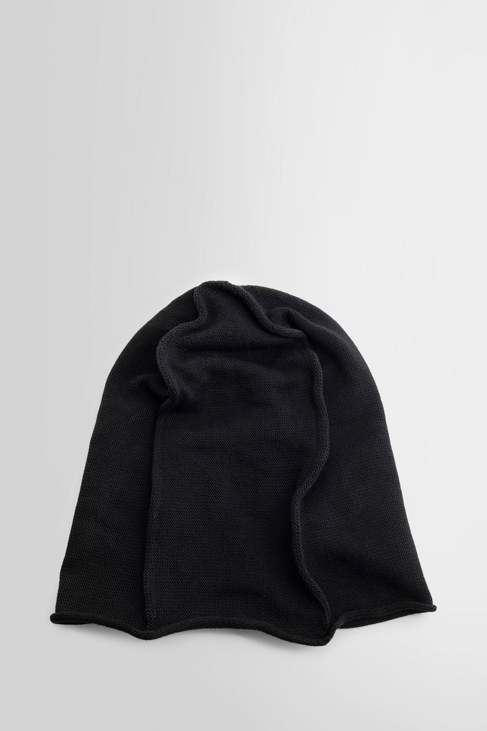 SCHA UNISEX BLACK HATS