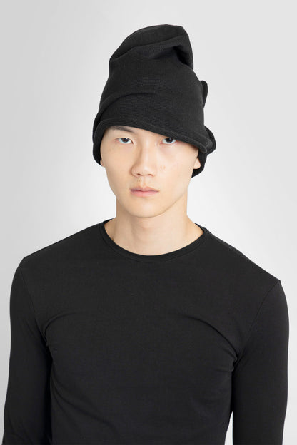 SCHA UNISEX BLACK HATS