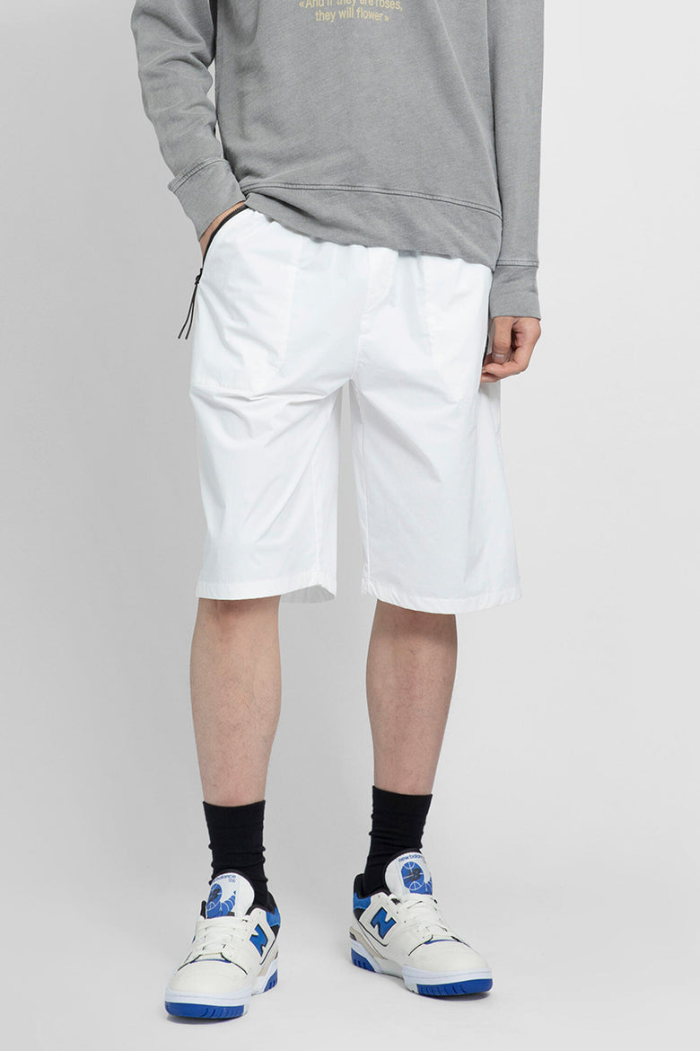 C.P. COMPANY C.P. COMPANY UNISEX WHITE SHORTS man