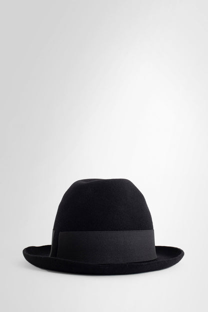 SCHA UNISEX BLACK HATS