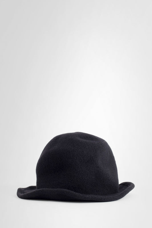 SCHA UNISEX BLACK HATS