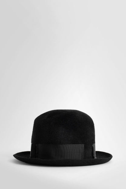 SCHA UNISEX BLACK HATS