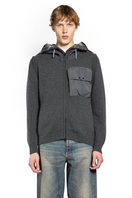 C.P. COMPANY MAN GREY KNITWEAR