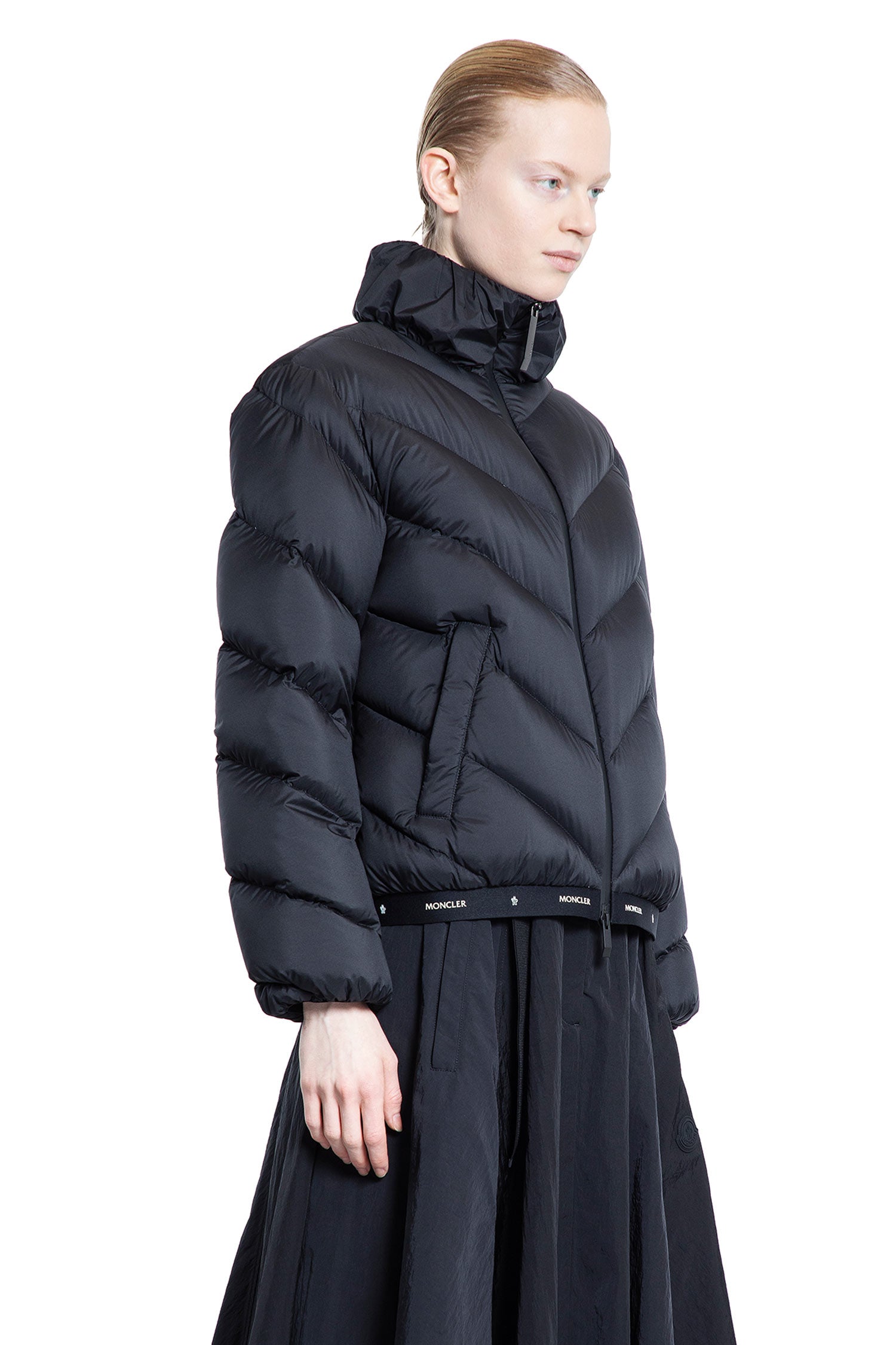 MONCLER WOMAN BLACK JACKETS