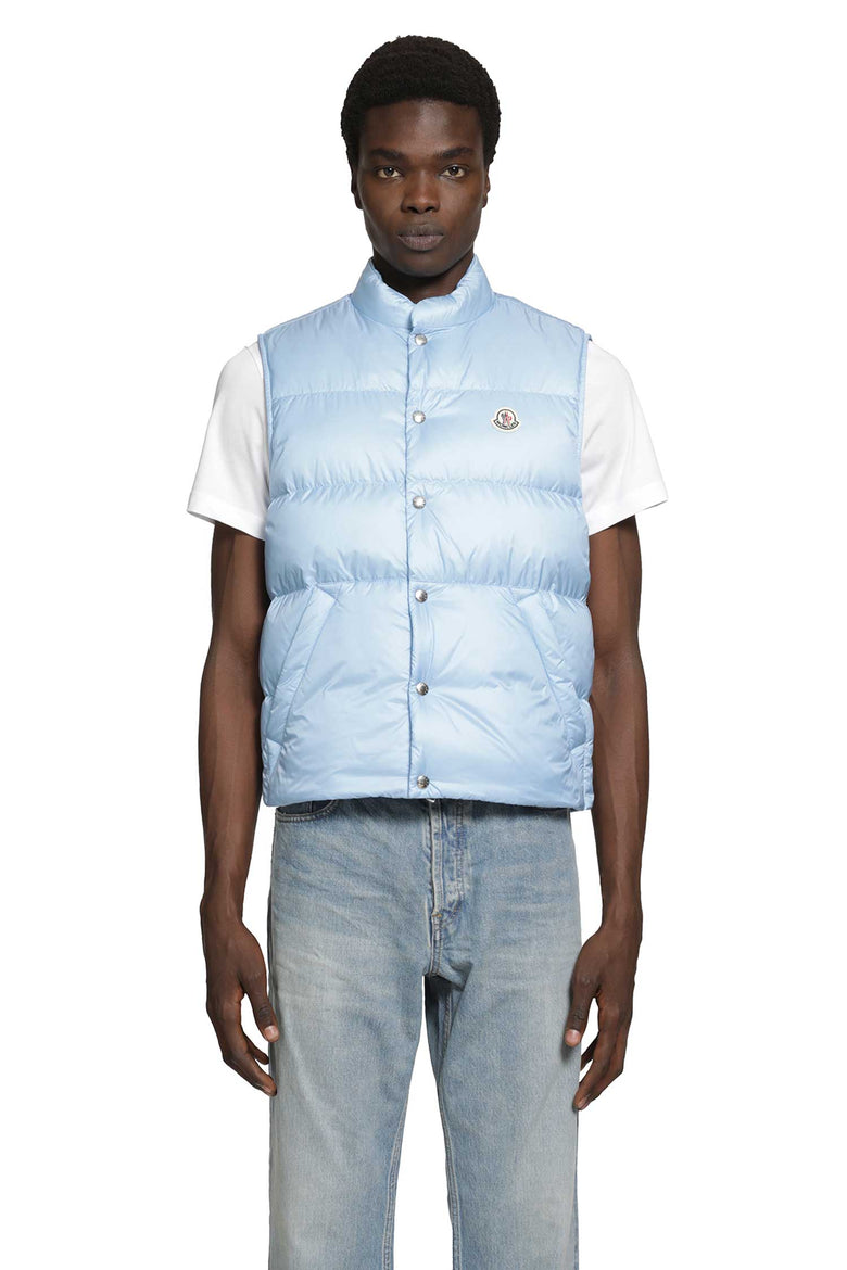 
              MONCLER Tuquerouye Down Gilet man
            