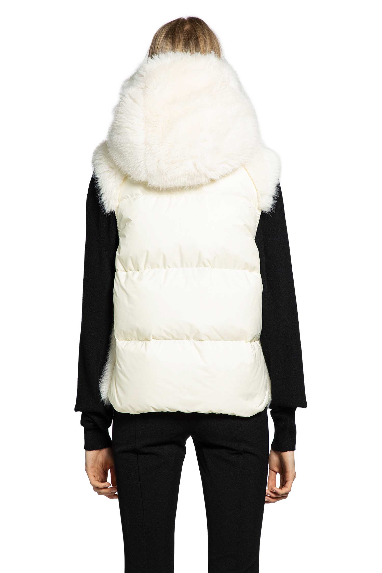 Arve Hooded Teddy Down Vest