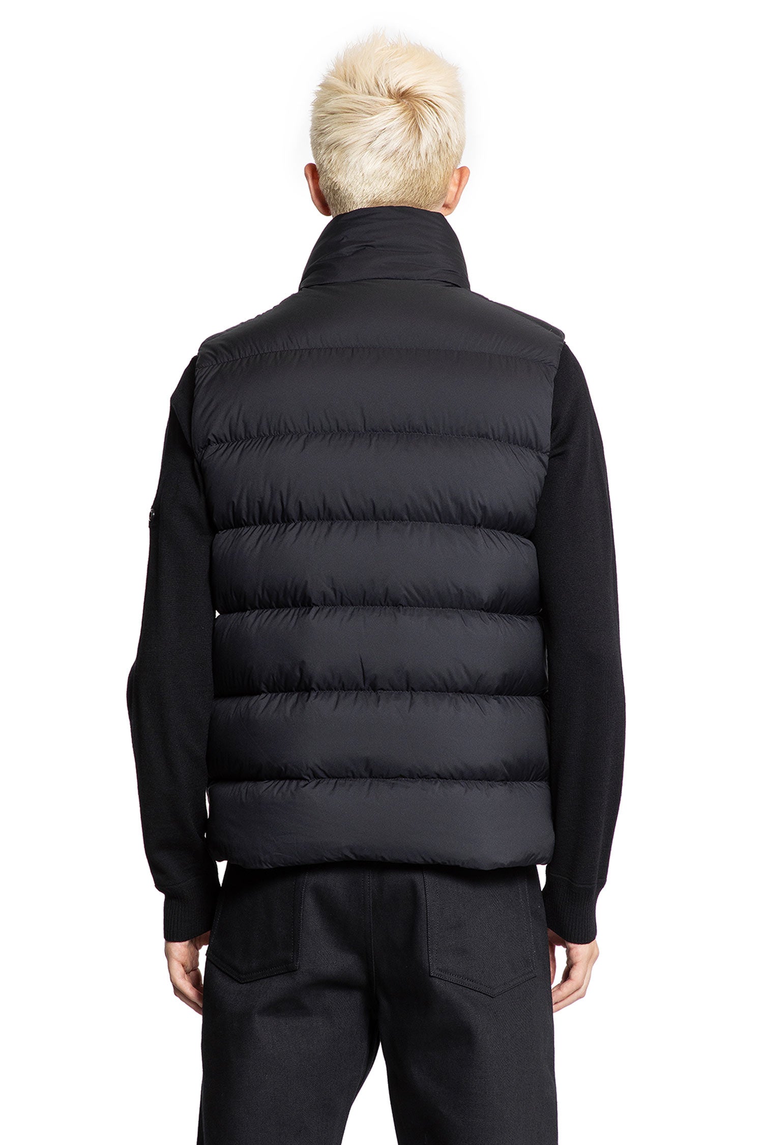 MONCLER MAN BLACK VESTS - Antonioli.eu