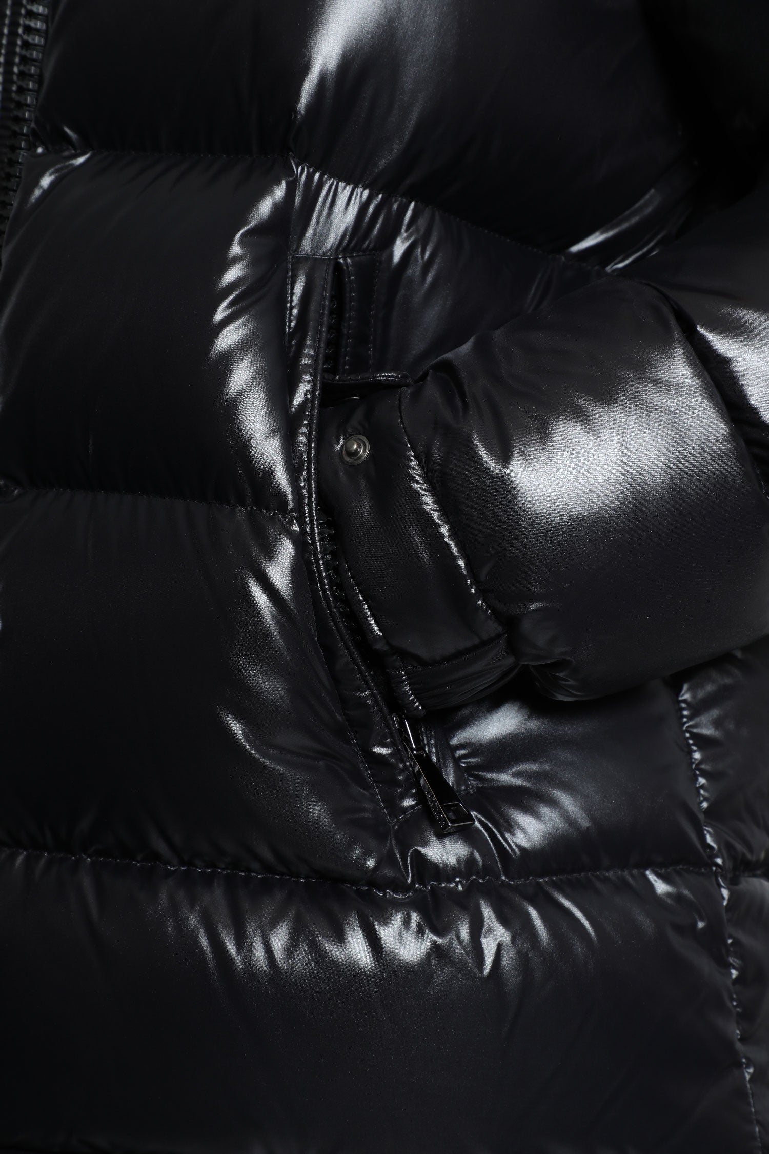 MONCLER Maire Short Down Jacket woman