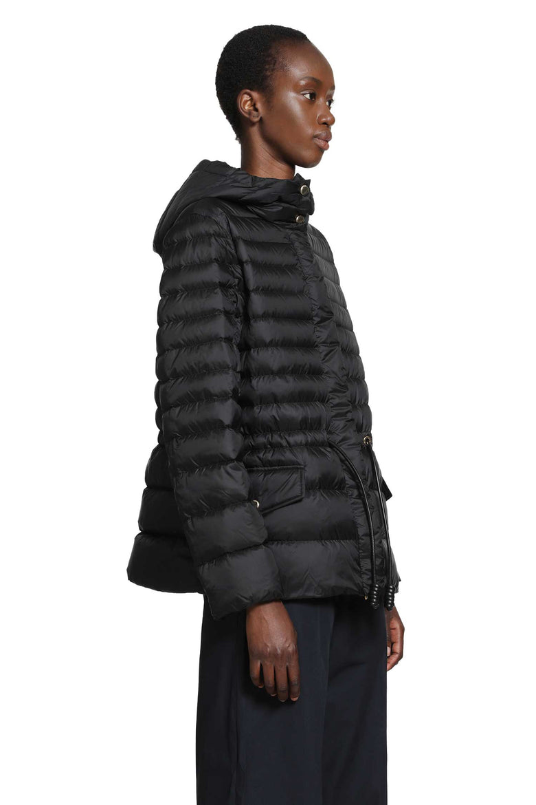 
              MONCLER Raies Hooded Short Down Jacket woman
            