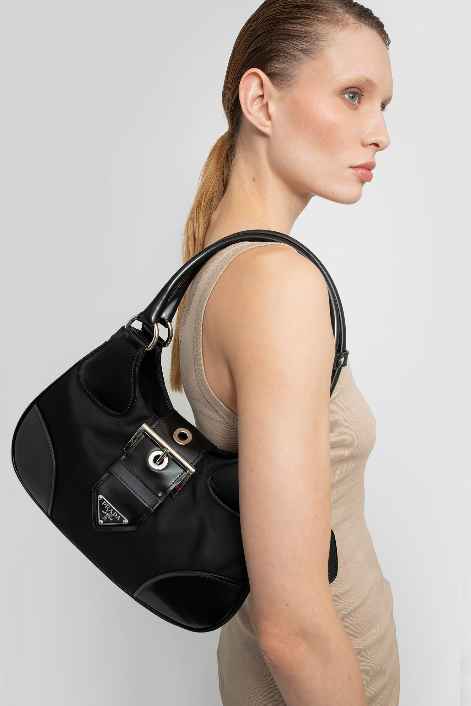 PRADA WOMAN BLACK SHOULDER BAGS