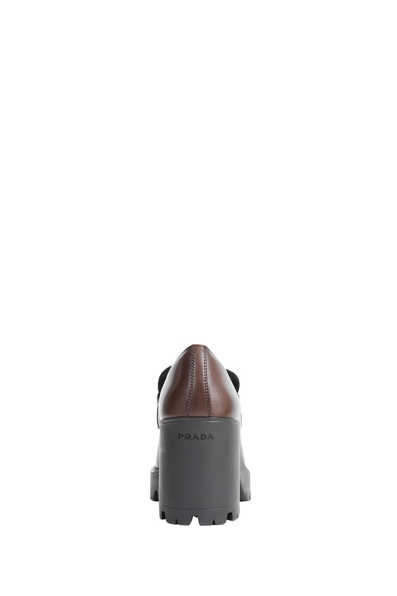 
              PRADA Leather Loafers woman
            