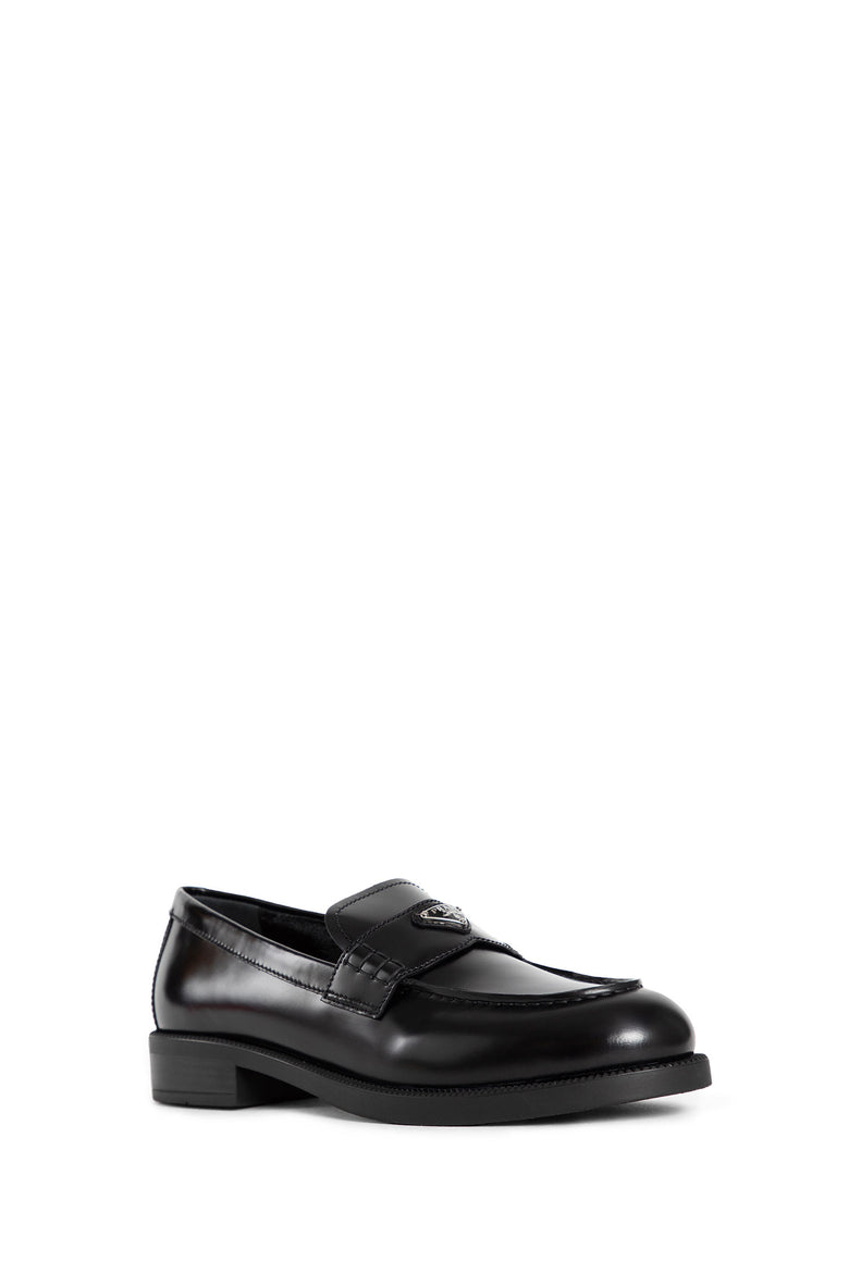 PRADA WOMAN BLACK FLATS