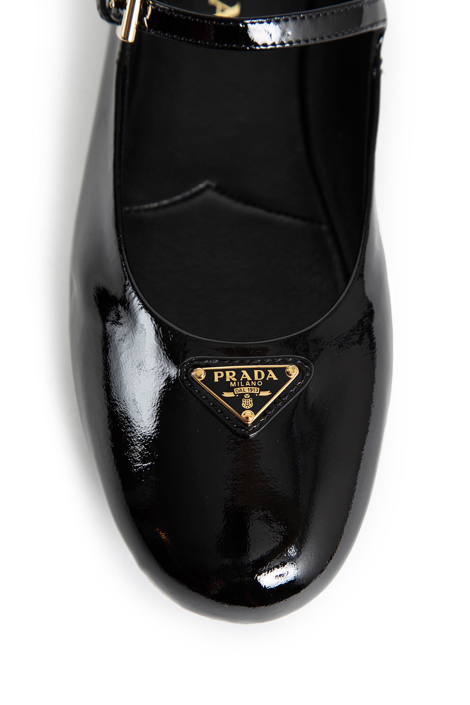 PRADA WOMAN BLACK FLATS