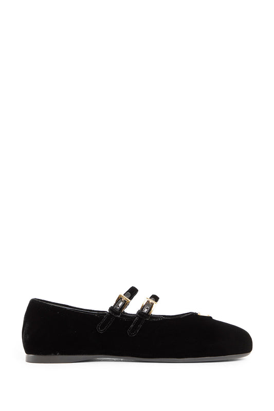 PRADA WOMAN BLACK FLATS