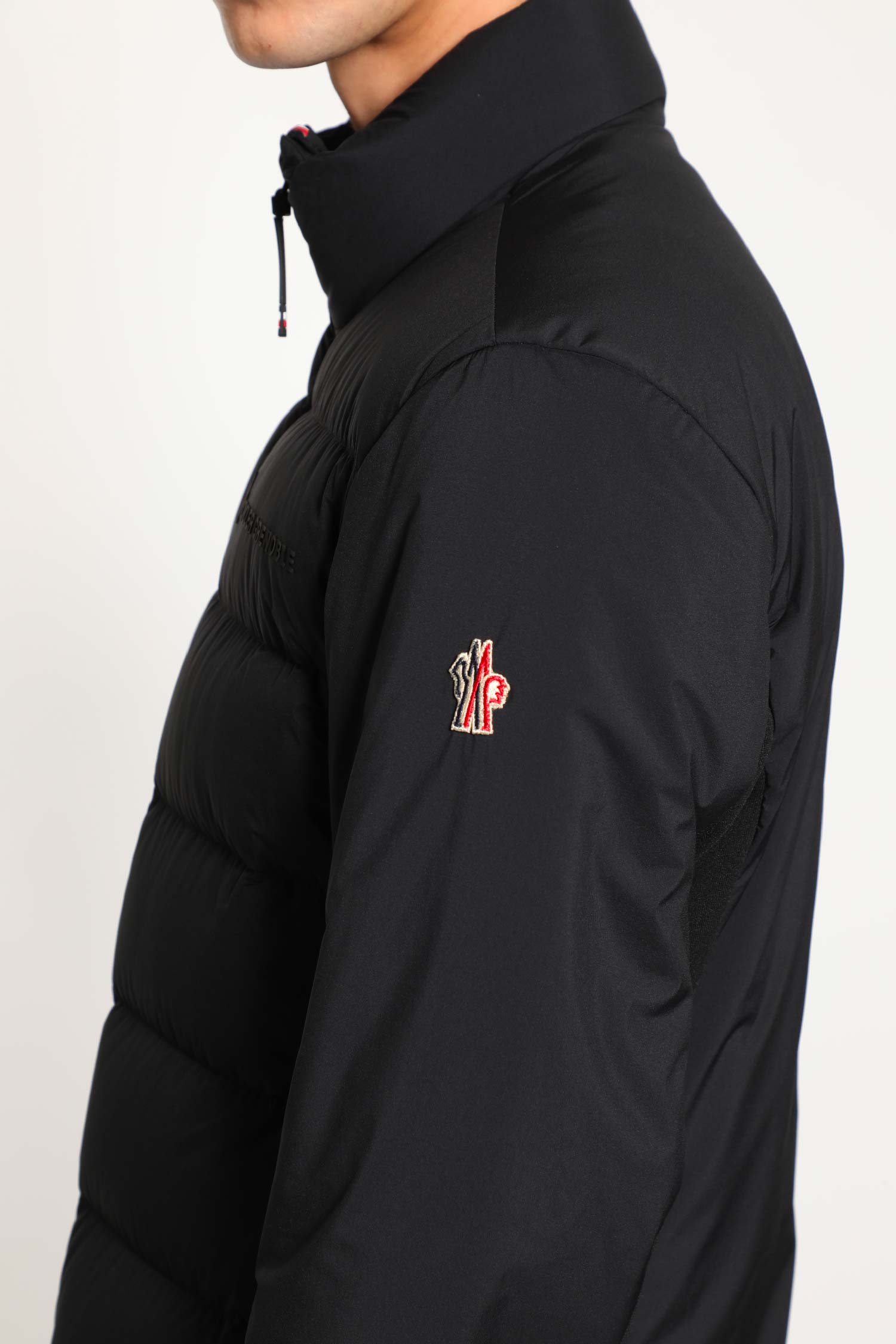 MONCLER GRENOBLE MAN BLACK VESTS
