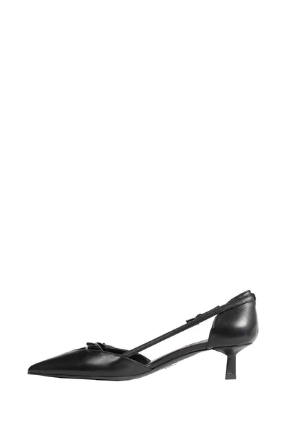 Open-side Leather Pumps