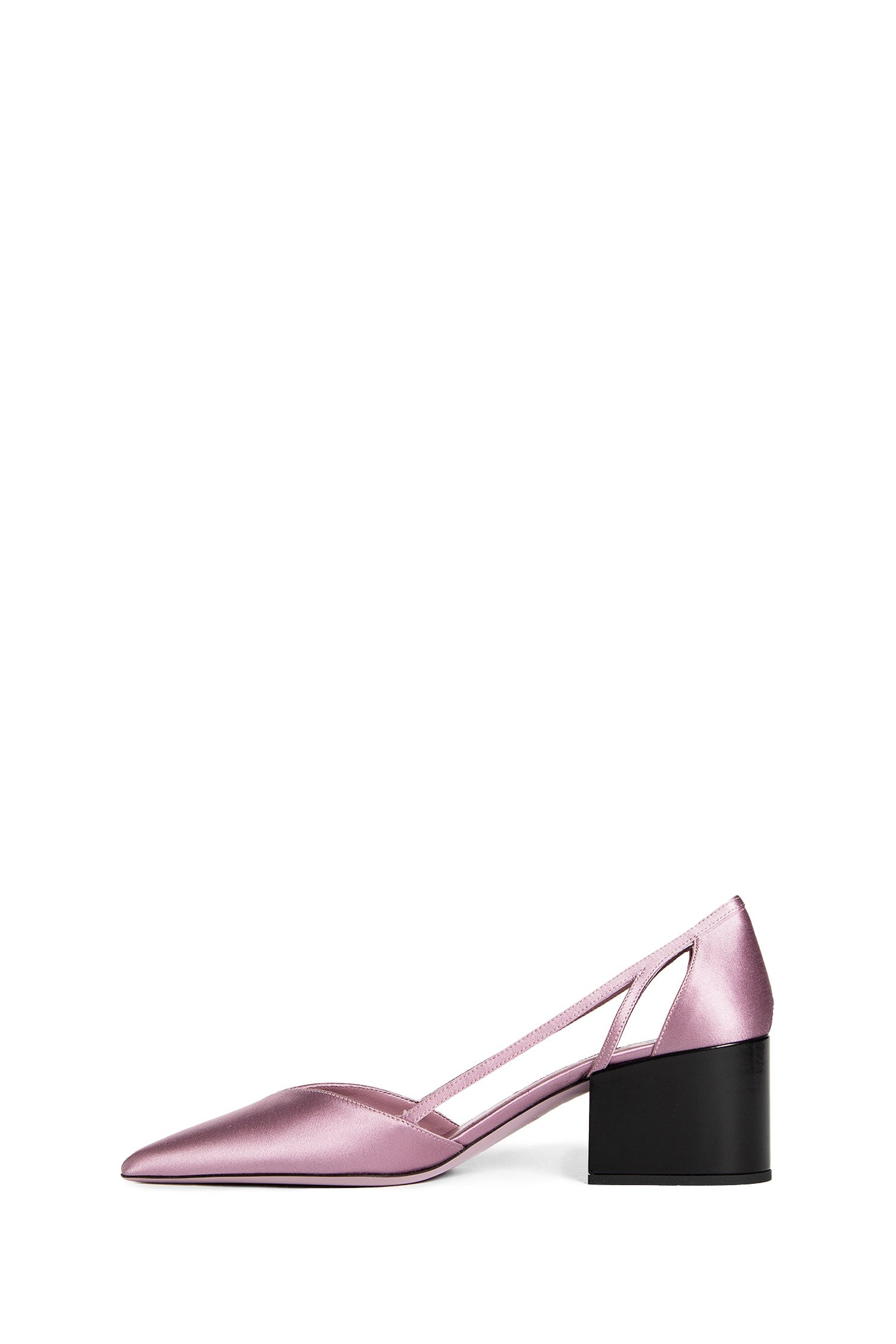 PRADA WOMAN PINK PUMPS