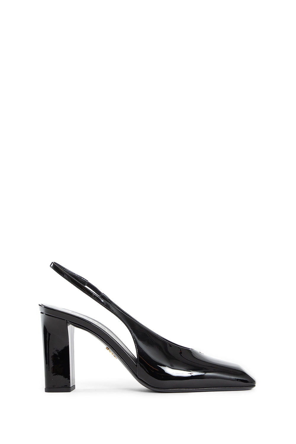 PRADA WOMAN BLACK PUMPS