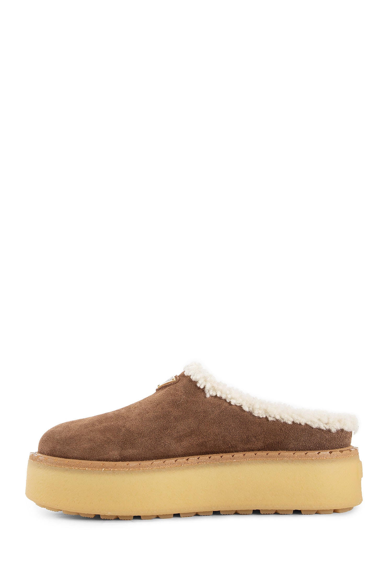 Evolve Slippers in Suede