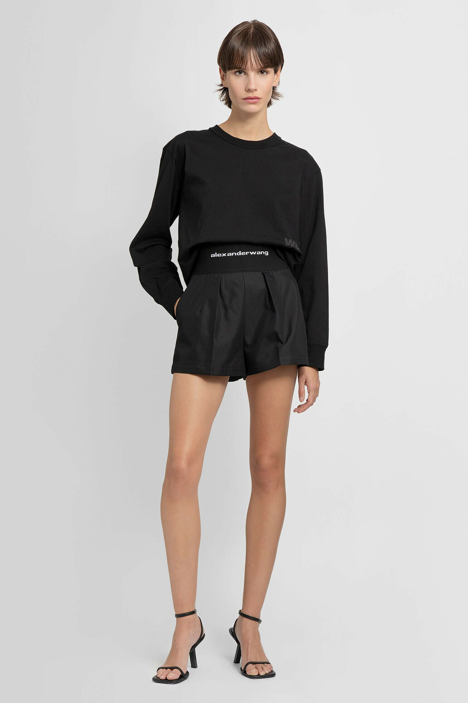 ALEXANDER WANG WOMAN BLACK SHORTS