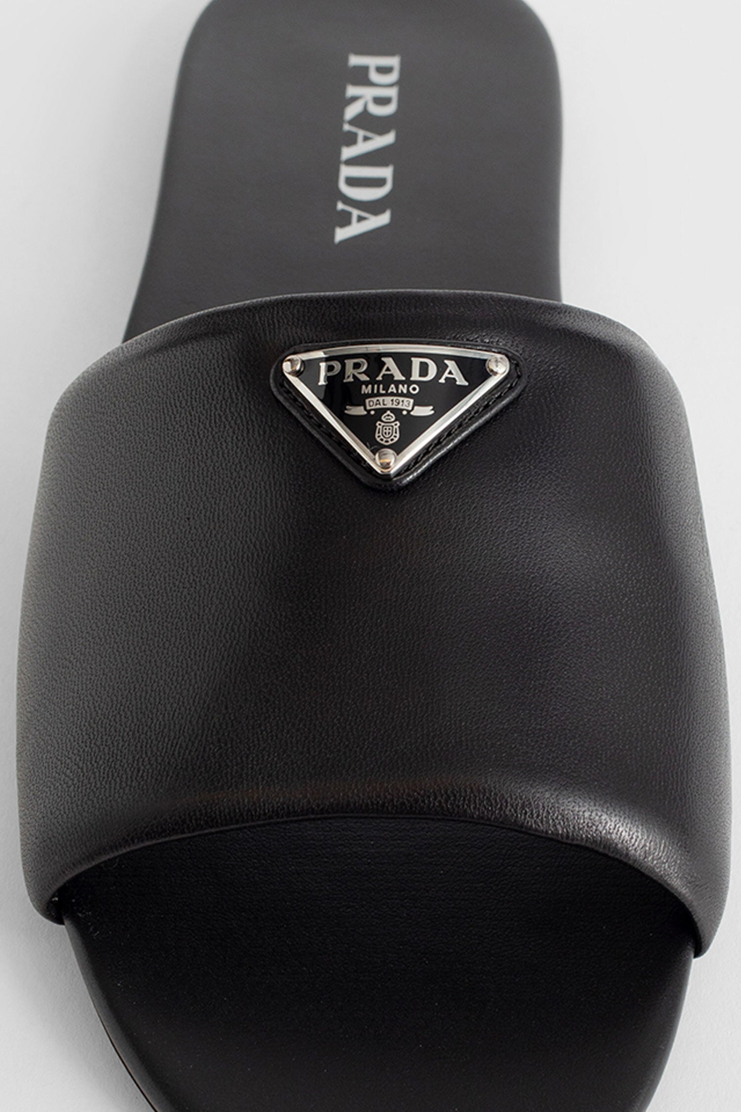 PRADA WOMAN BLACK SANDALS