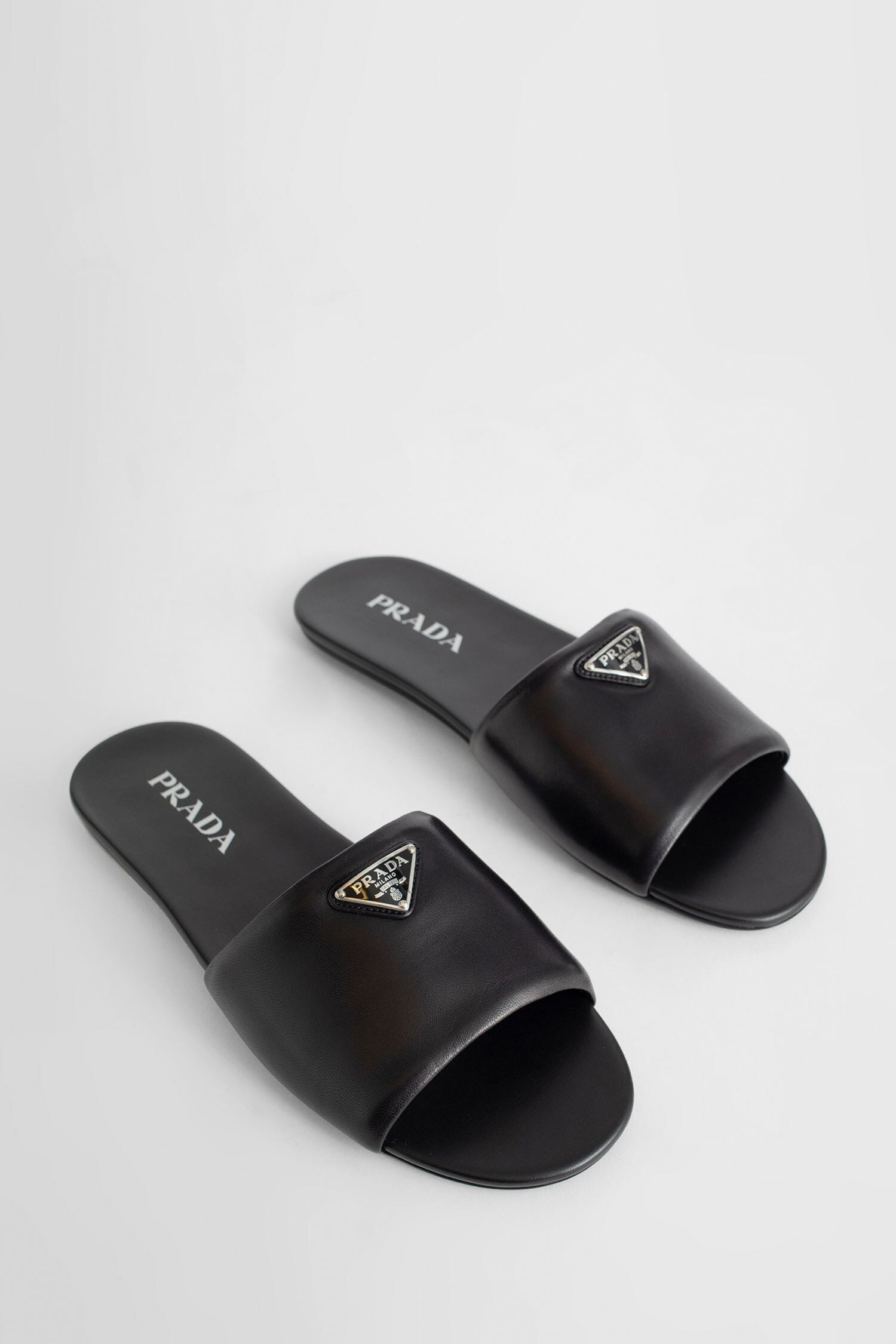 PRADA WOMAN BLACK SANDALS