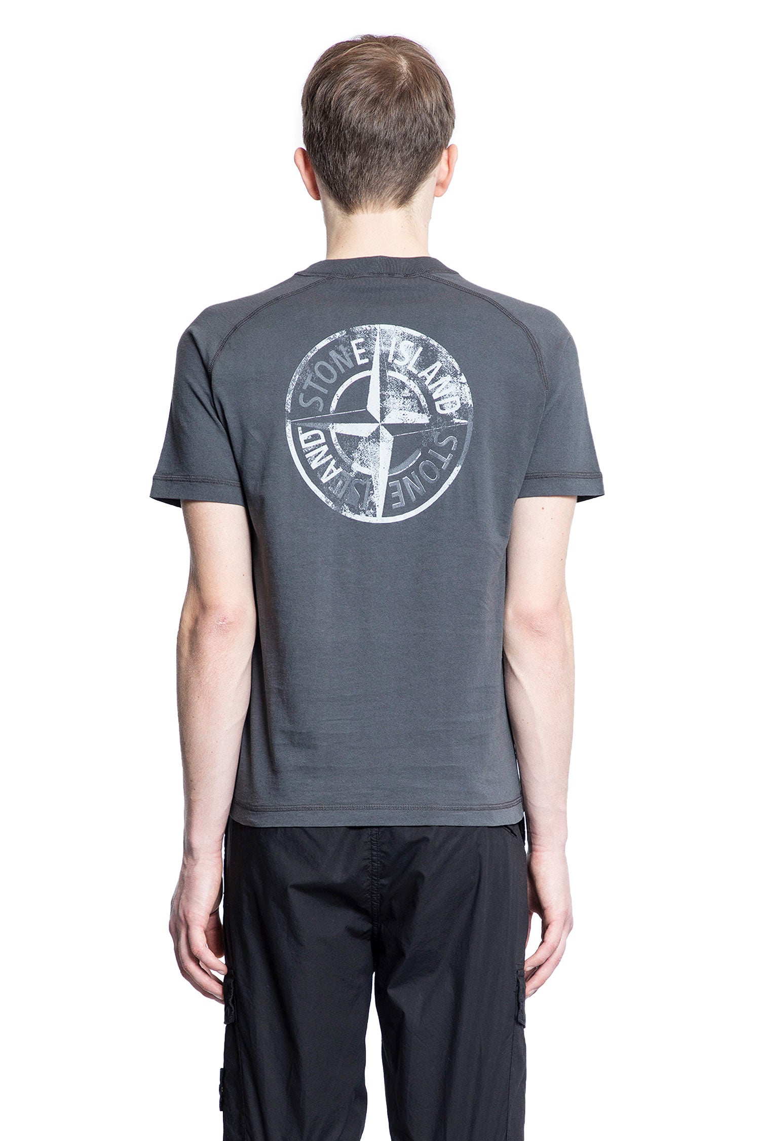 STONE ISLAND MAN GREY T-SHIRTS & TANK TOPS