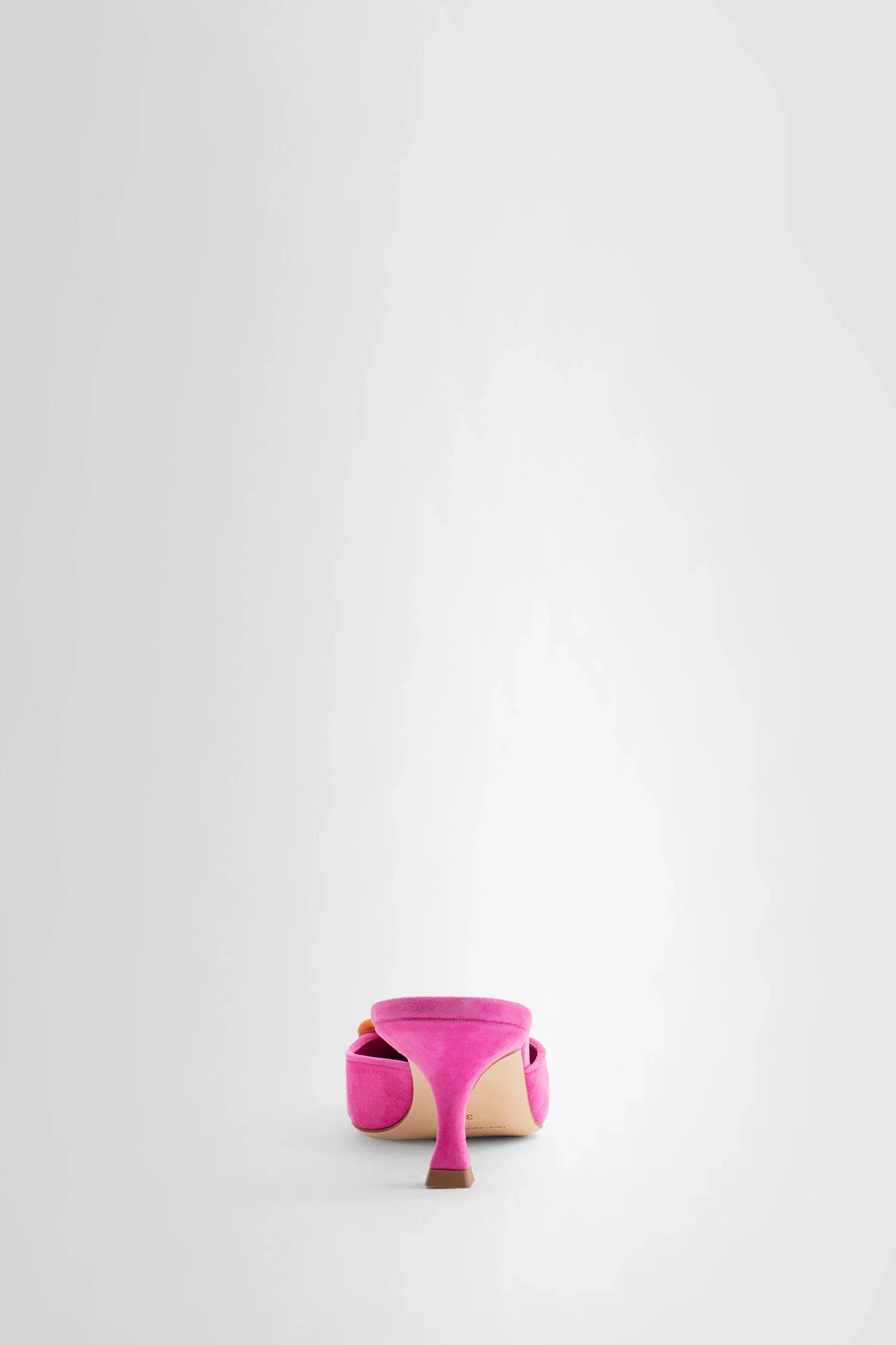 MANOLO BLAHNIK WOMAN PINK PUMPS - Antonioli.eu