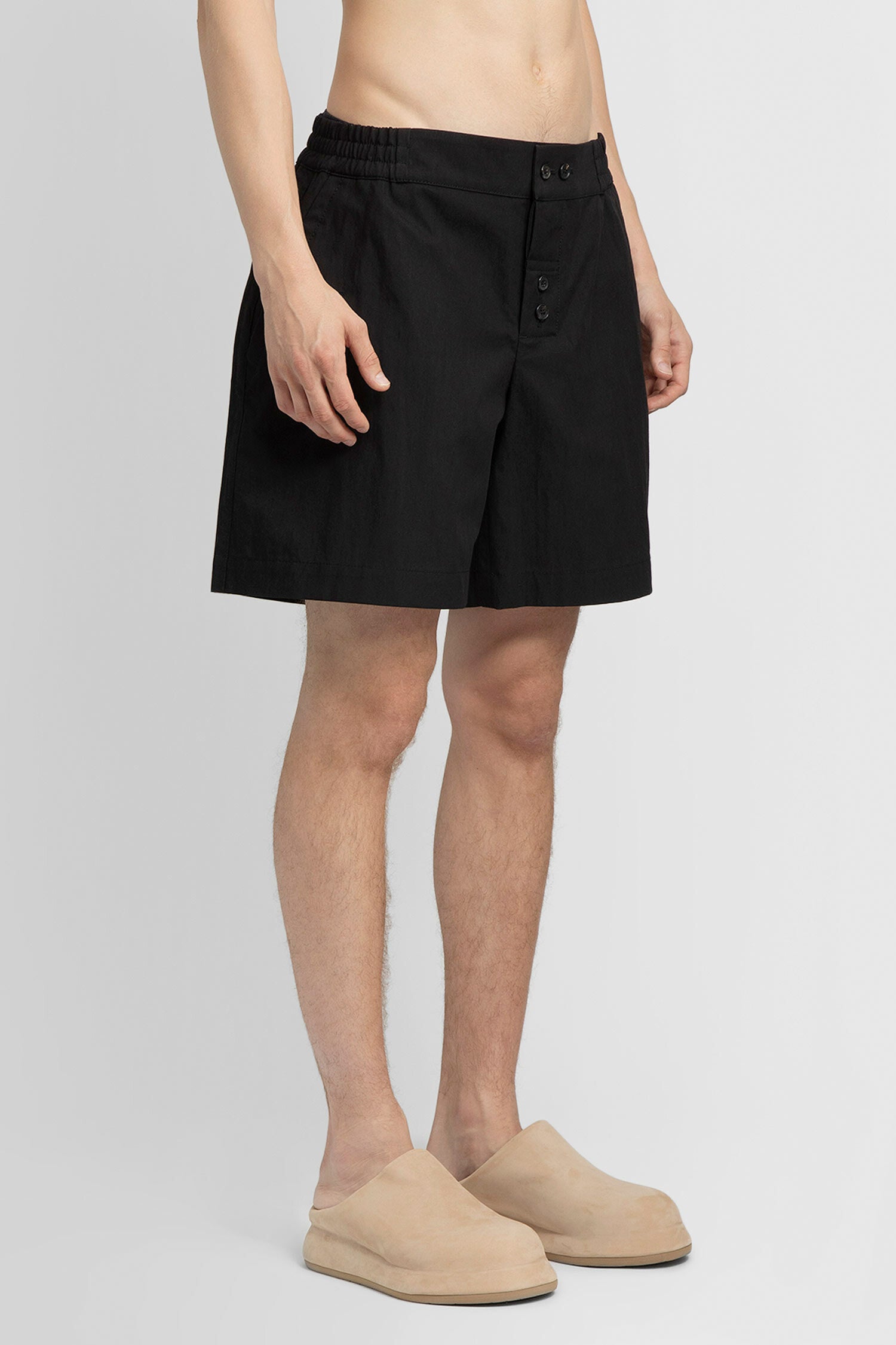 JACQUEMUS JACQUEMUS SHORTS BLACK MAN man