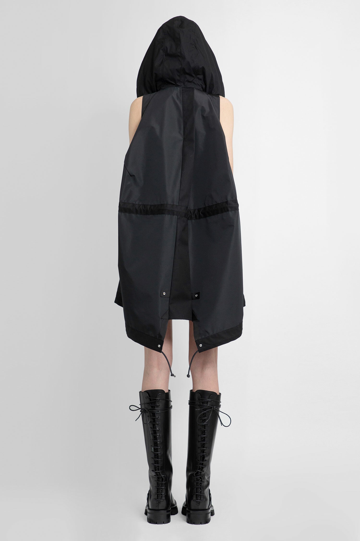 SACAI WOMAN BLACK WAISTCOATS